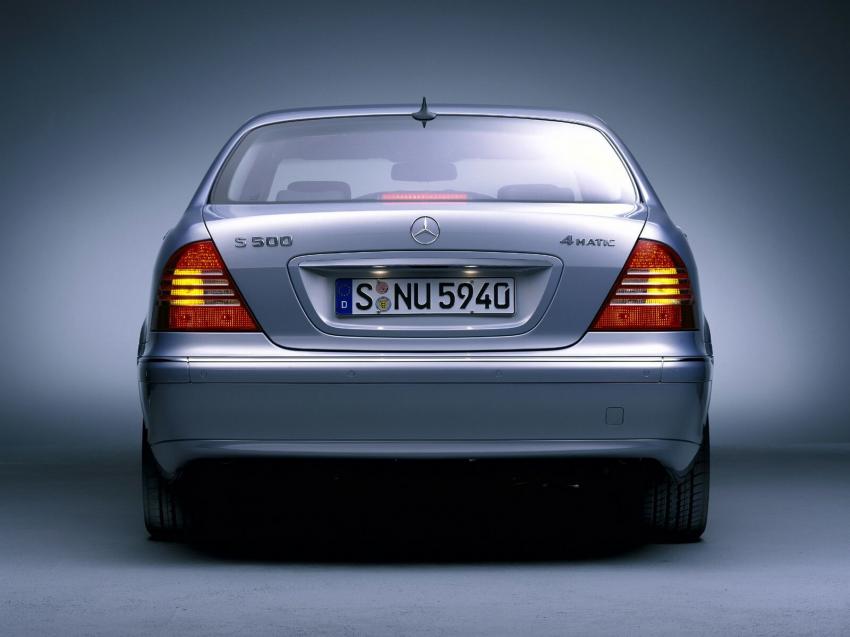 Mercedes S500 (2004)