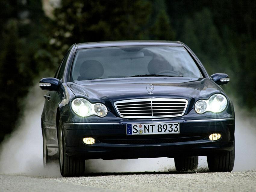 Mercedes C-Class (2003)