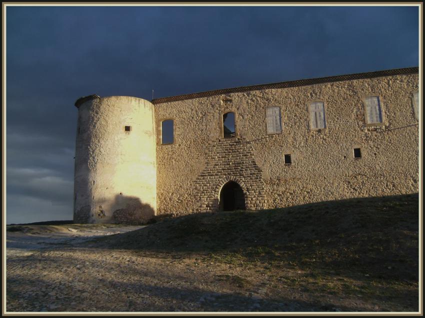 Chateau des templiers  Groux-les-Bains (04)