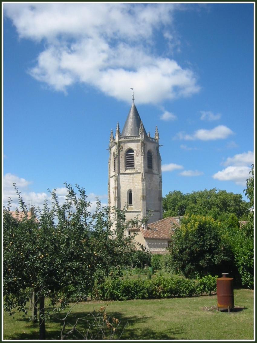 Eglise  Hautefages-la-Tour (47)