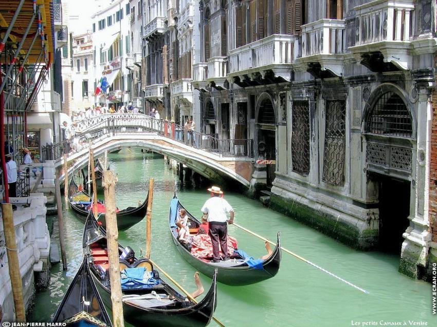 Italie Venise les-petits canaux