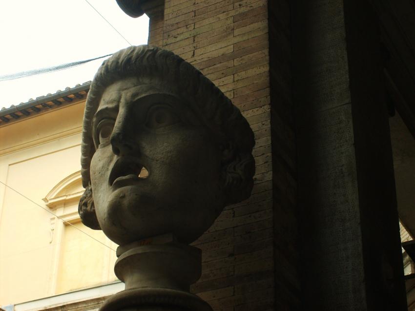 masque de pierre (Vatican)