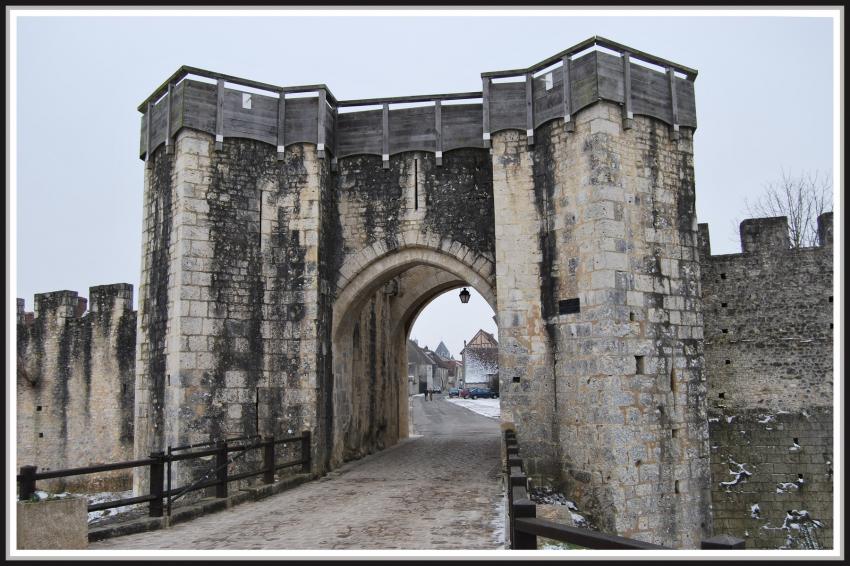 Provins (77) - Porte de Jouy
