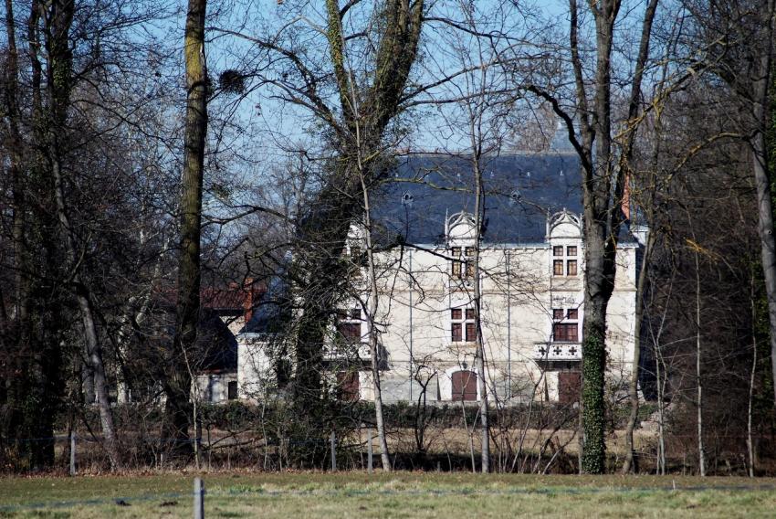 chateau de la Curraize a Prcieux ,Loire 42