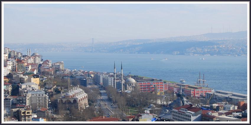 Istanbul - Le Bosphore vu de la tour Galata