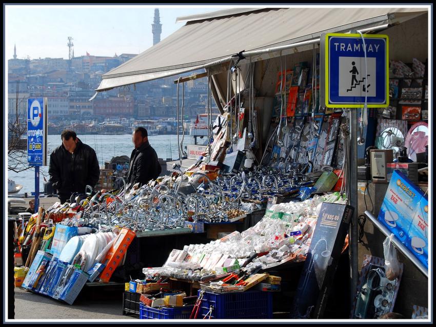 Istanbul - Quincaillerie sur la Corne d'Or