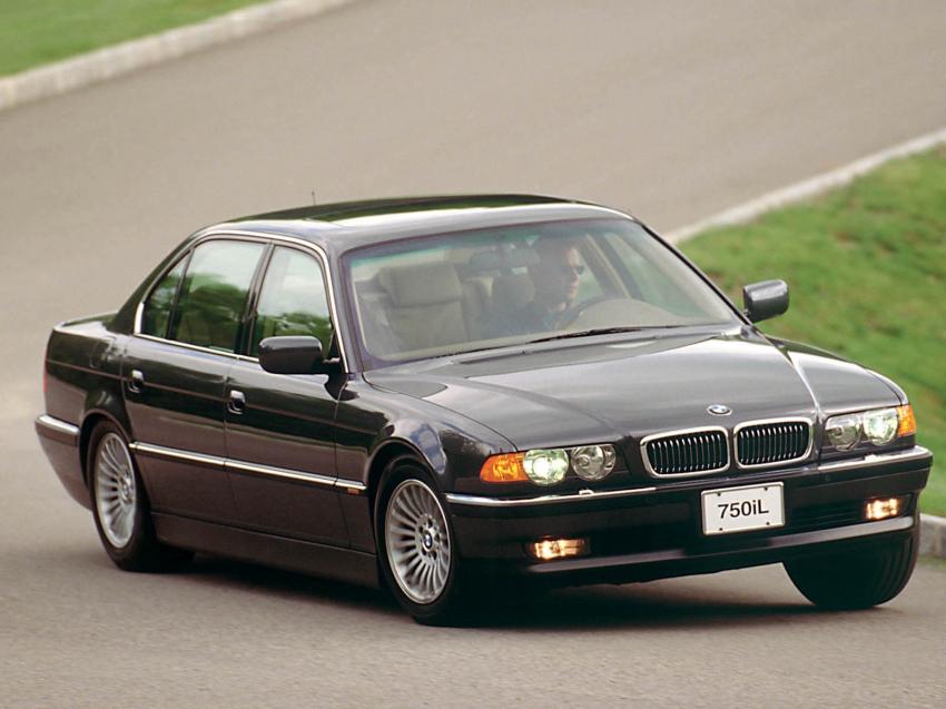 Bmw 750 IL E38 (1999)