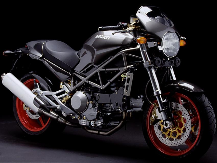 Ducati Monster M900S4