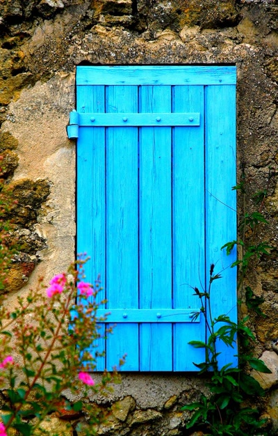 Le volet bleu
