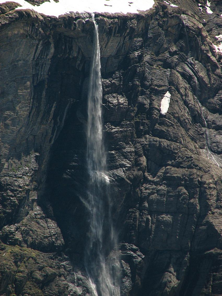 Cirque de Gavarnie ( la grande cascade )