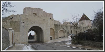 Provins (77) - Les remparts
